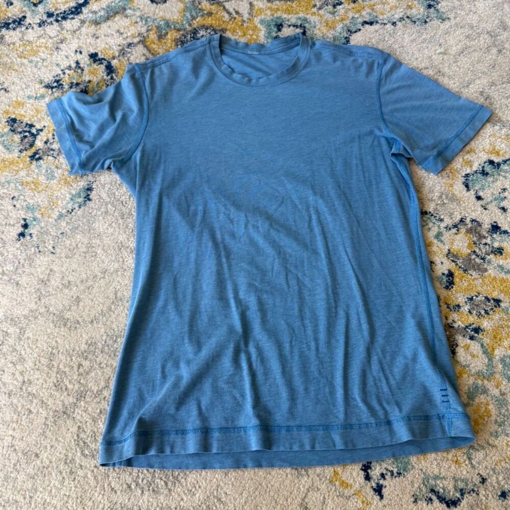 Lululemon Essentials Tee